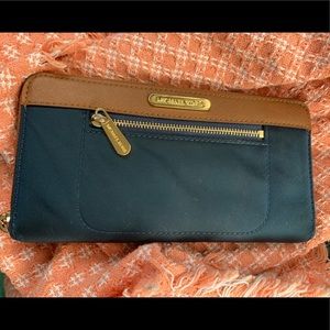 Michael Kors wallet